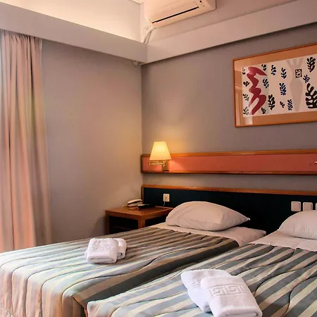 Samaras Hotel Lamía