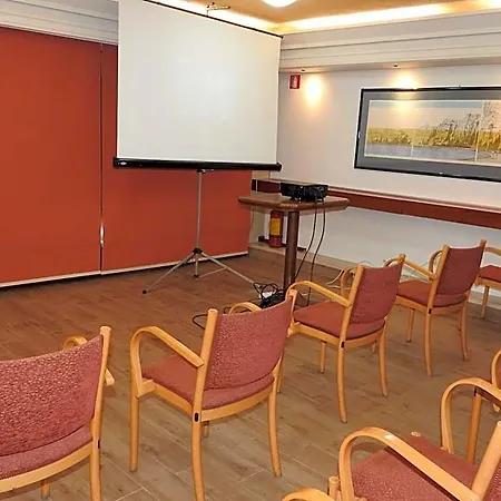 Hotel Samaras 3*