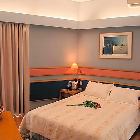 Samaras Hotel 3*