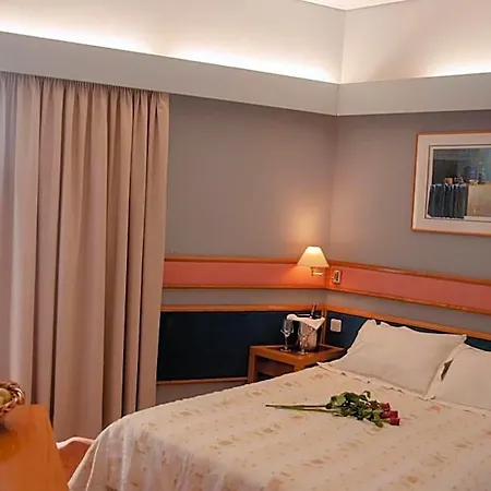 Samaras Hotel Lamía