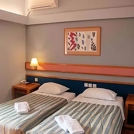 Samaras Hotel Lamía