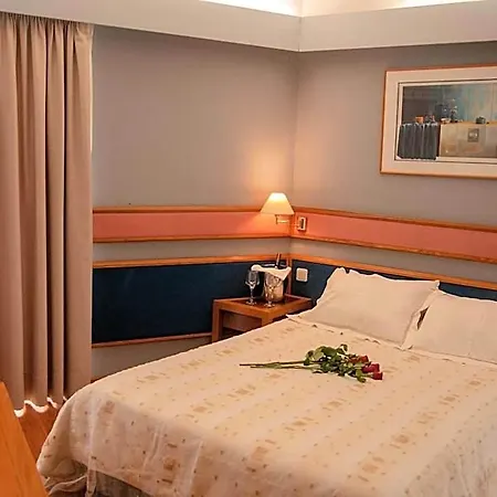 Samaras Hotel Lamía