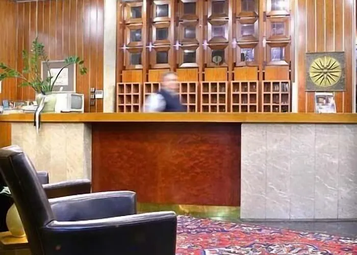 Samaras Hotel 3*
